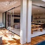 Essentia Luxury Jungle 2Br With Private Pool