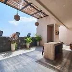 Phimai gardens PH 2 bdr piscina privada y vistas