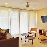 107 Amena Spacious&Cozy 2Br Apartment Pool View