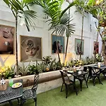 Aruma Art House Hotel Boutique