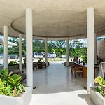 Cozy Apartments At Central Park Lagunas