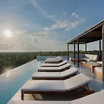 Stylish And Peaceful Jungle Studio At 525 Tulum