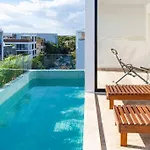 Sunrise Studio In Aldea Zama