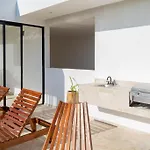 Sunrise Studio In Aldea Zama