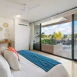 305 Luxury Penthouse With Private Pool
