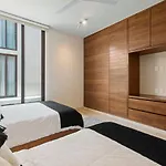 205 Perfect Location 3 Bedrooms Apartment