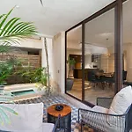 103 Cozy Apartment With Private Terrace 2 Bedroom 2 Ba