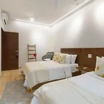 103 Cozy Apartment With Private Terrace 2 Bedroom 2 Ba