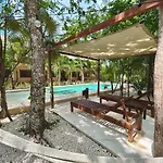 Xan Ha Apartments
