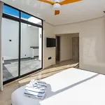 Penthouse With Private Pool