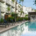 Private Pool With Great Comfort Aruna 305
