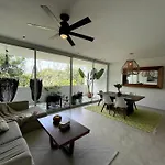 2Br Condo With Great View