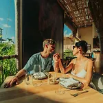 Hotel Shibari - Restaurant & Cenote Club