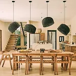 Kuotoch Jungle Retreat-Chef & Yacht