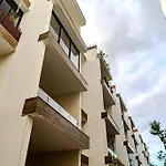 Ph With Private Pool And Bikes