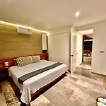 Lujoso Penthouse de tres pisos en Madara Tulum