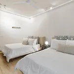 102-104 Amazing Private Pool And Fully Equipped Apartment