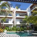 Luxury Apartment With Jacuzzi In Tulum