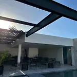 New Luxury Ph With Private Terrace & Plunge Pool