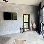 Jungle Boho Designer Apart 11 W50 Off Access Hotel Bardo