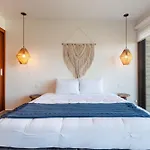 Azalea by Zamá Homes