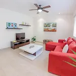 Quiet & Relaxing 2Br Condo In The Most Exclusive Area By Happy Address