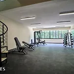 Spacious 2 Br. Jungle View Luxury Apartment W/Prime Location