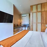 Aflora Luna 221