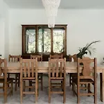 Stay Wild La Veleta Villa