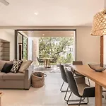 Selva Terra Sol Beach Club Access