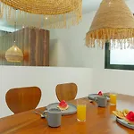 Encantador Nook, Magico Tulum