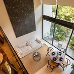 Jungle Escape, Pools, Gym, 199 Mbps, Beach Shuttl