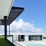 Villa Blanca Incredible 2Br Villa - Private Pool Free Beach Club