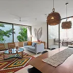 302 Modern & Luxury Apartment With Private Terrace
