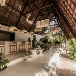Hotel Milam