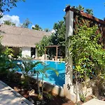 Villa Tikal