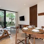 Escape To Nature, Pool, Jacuzzi, Gym & Yoga Space