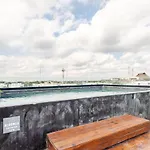 Estudio En Av. Coba Para 4 Personas