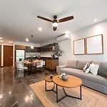 Paramar Black 2Br - Next Level B