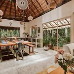 Casa Arkaana Eco Retreat