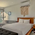 Studio With Great Rooftop Pool