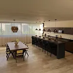 Penthouse Om