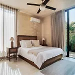 Buena Casa Tulum, Private Villa With Pool, Housekeeper, & Breakfast