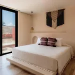 Beachfront Oasis - Yoga Deck - Jacuzzi - 25M Pool