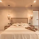 Villa With 2 Pools With Security Guard For 10 Guests