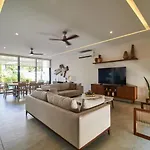 Casa Mila 4Bdr Luxury Villa 24-7 Security
