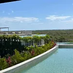 Private Apartment At The Top Jungle