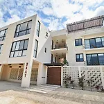 Casa Baay - Private 17 Bedroom House, 34 Pax, Rooftop And Pool