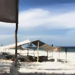 Jade Tulum