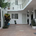 Hotel Nadet Suites